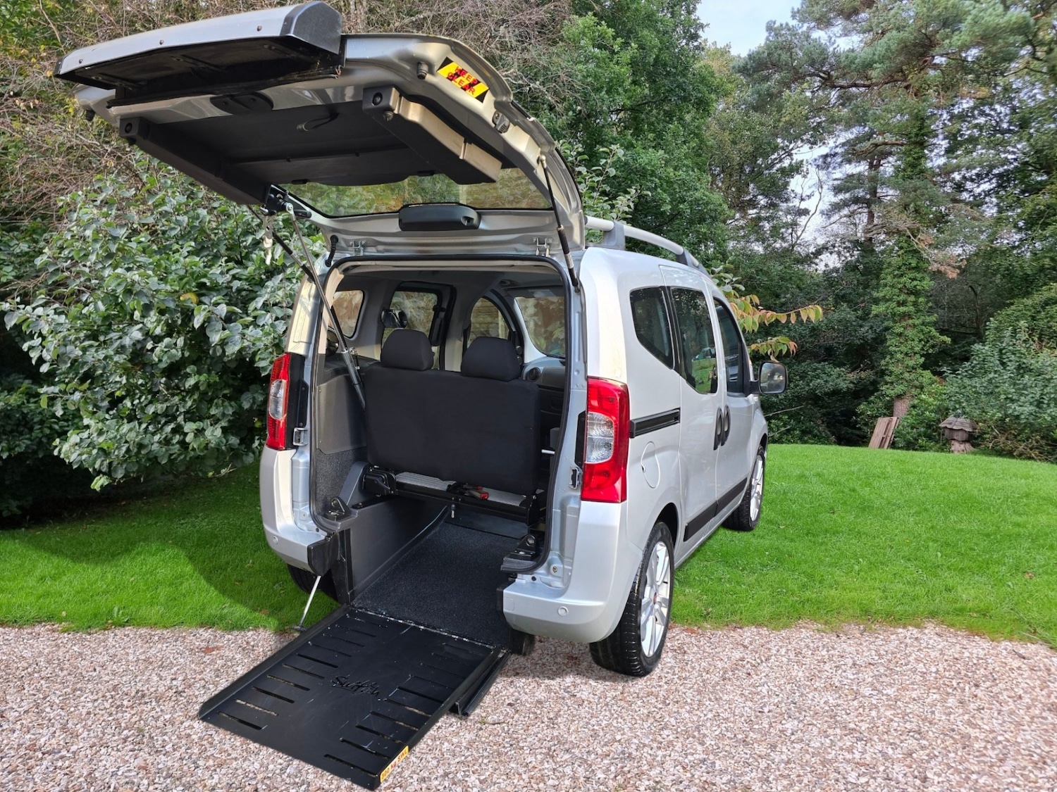 Used Fiat Qubo 2011 for sale - 76377032: Photo 2