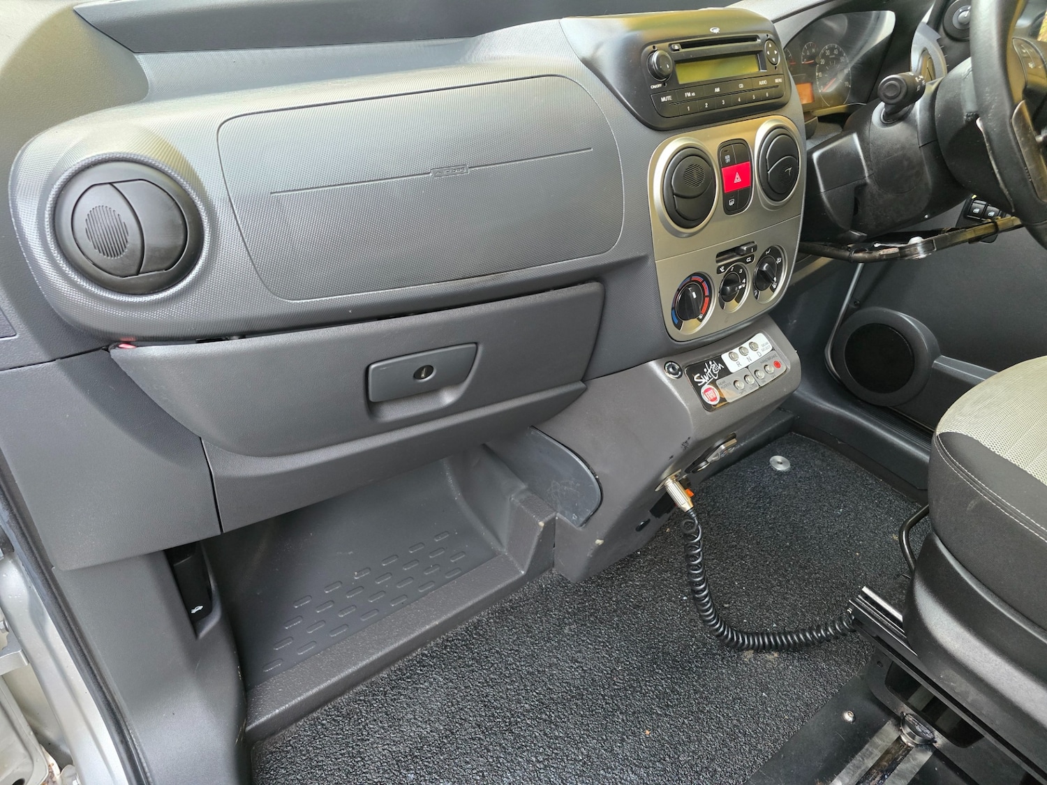 Used Fiat Qubo 2011 for sale - 76377032: Photo 24