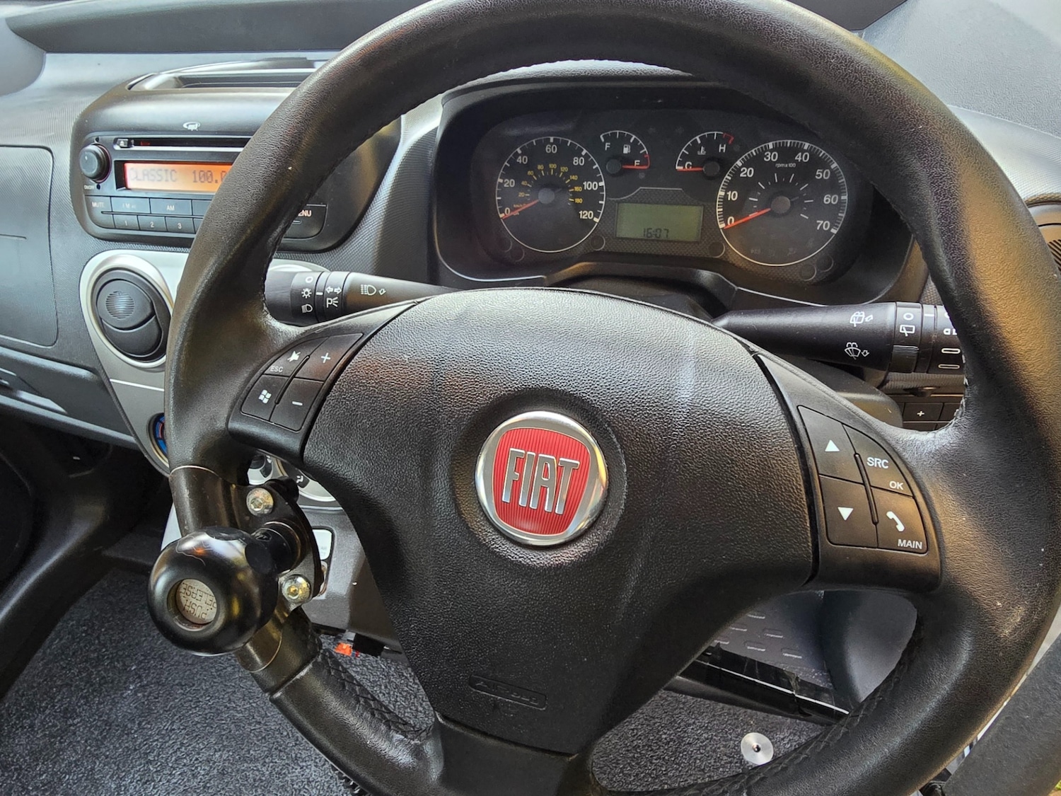 Used Fiat Qubo 2011 for sale - 76377032: Photo 31