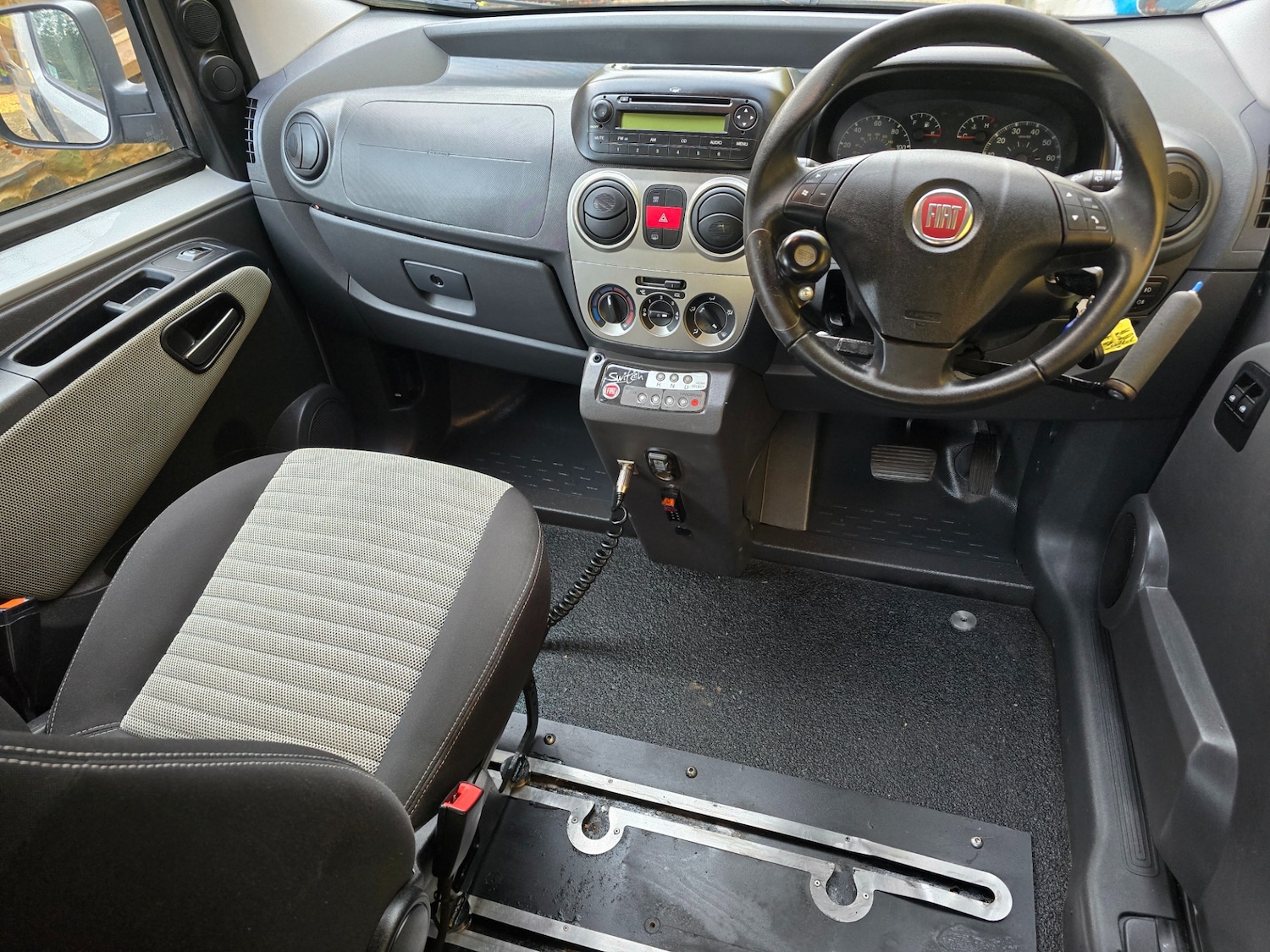 Used Fiat Qubo 2011 for sale - 76377032: Photo 4