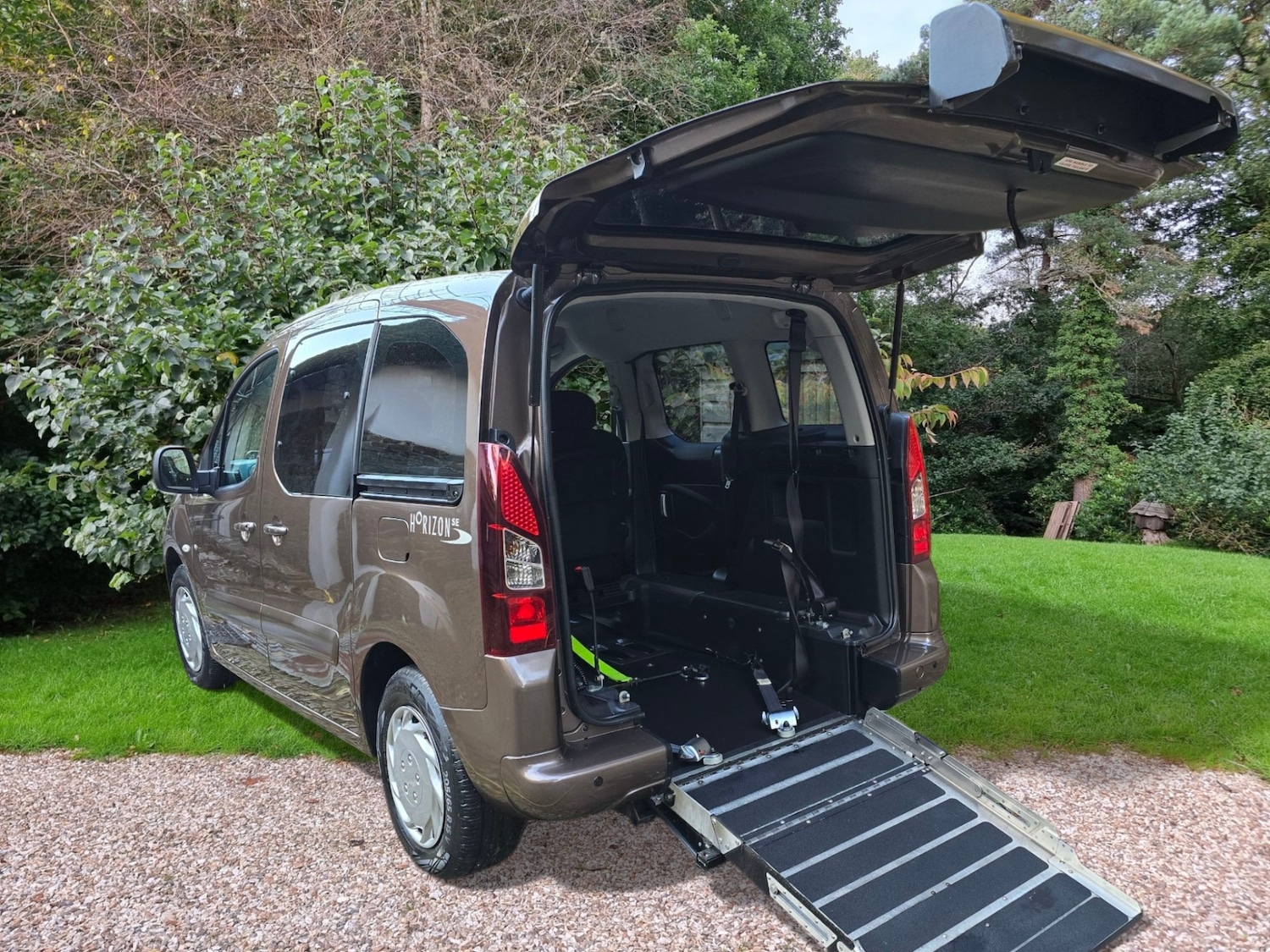 Used Peugeot Partner Tepee 2014 for sale - 76377034: Photo 18