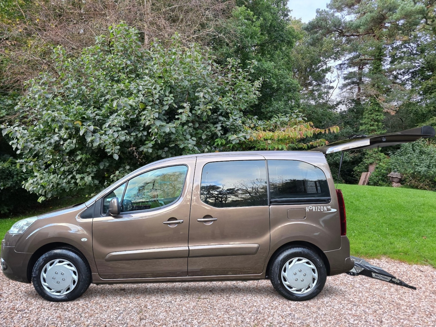 Used Peugeot Partner Tepee 2014 for sale - 76377034: Photo 19