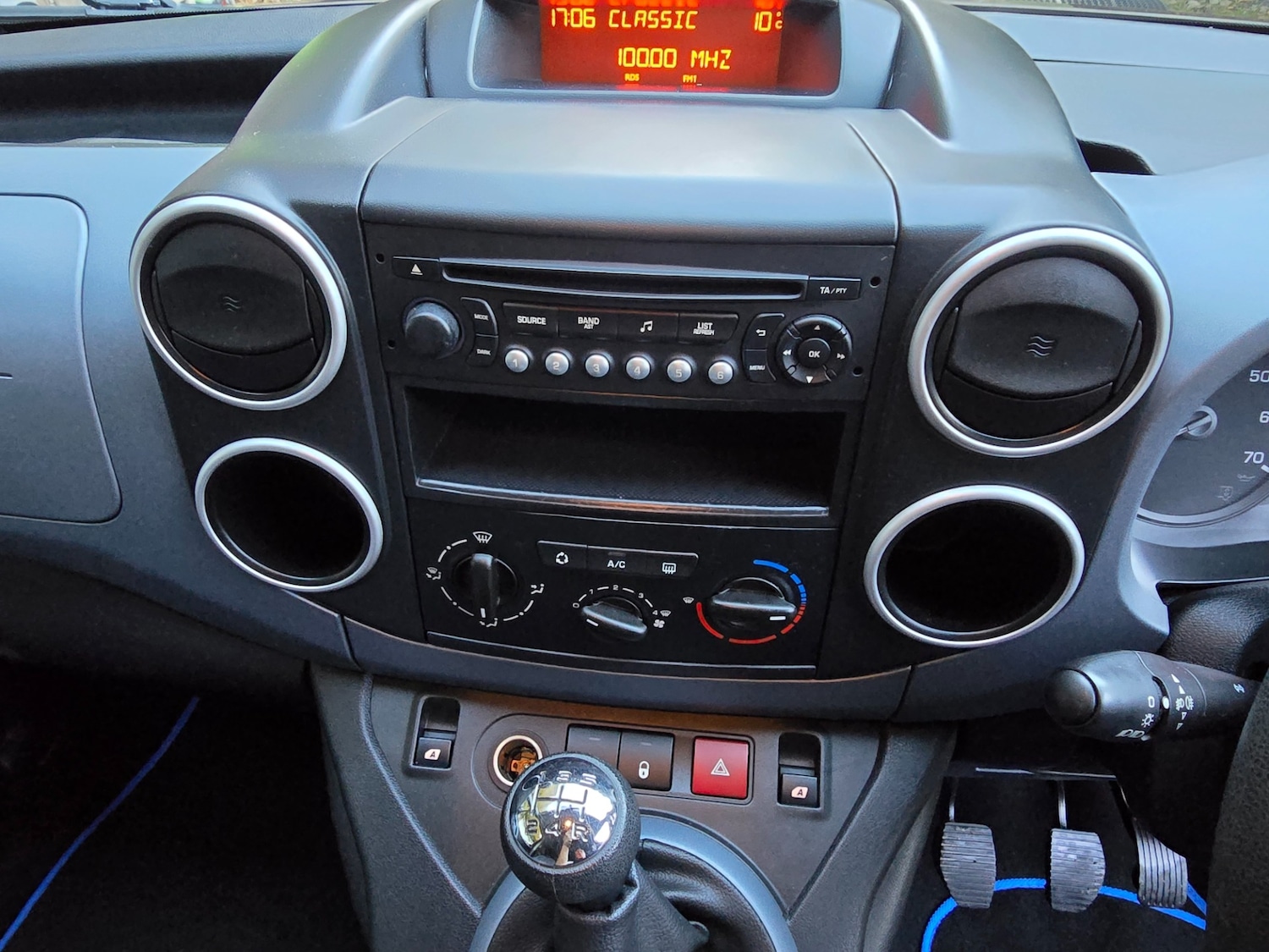 Used Peugeot Partner Tepee 2014 for sale - 76377034: Photo 24