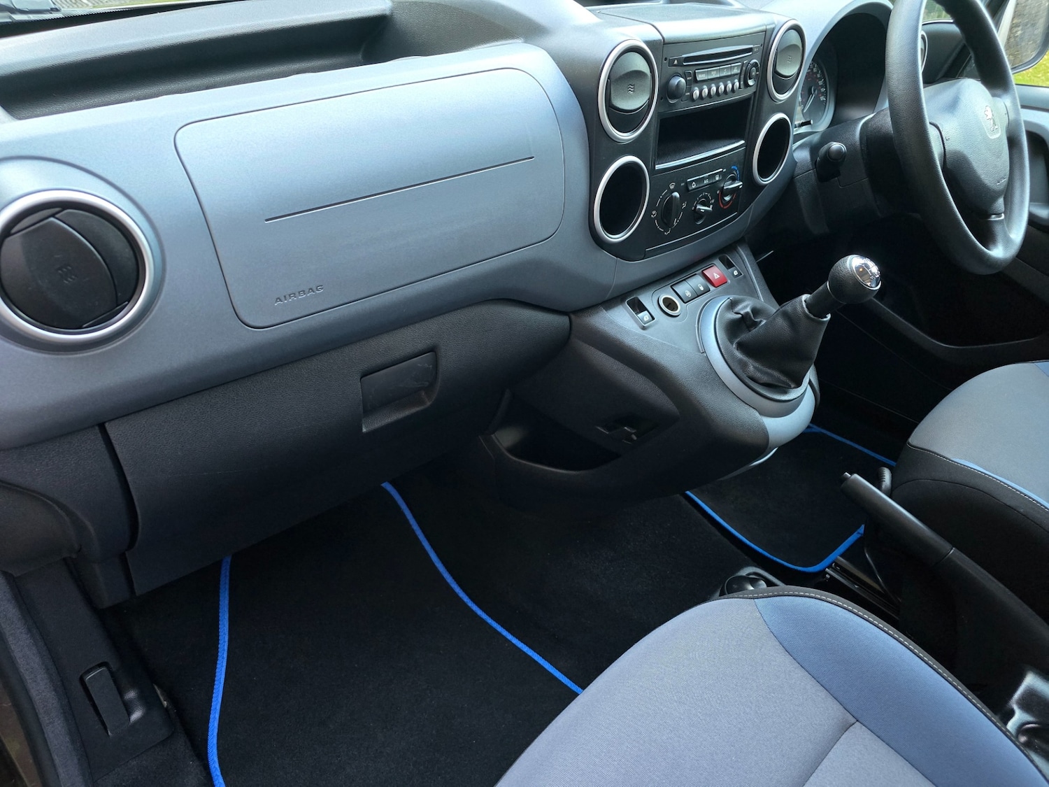 Used Peugeot Partner Tepee 2014 for sale - 76377034: Photo 26