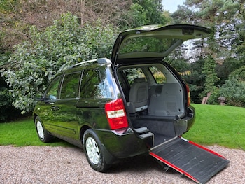 Used Kia Sedona 2010 for sale - 78599933: Photo
