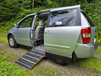 2010 (10) - 2.9 Auto Side Entry Drive from Wheelchair or Wheelchair Passenger Upfront 5-Door