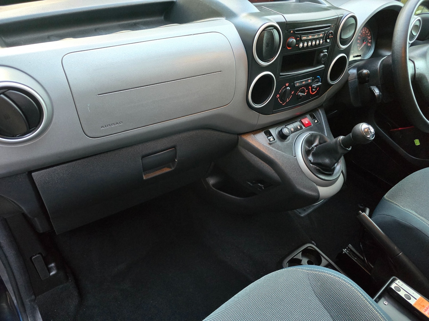 Used Citroen Berlingo Multispace 2017 for sale - 76694927: Photo 21