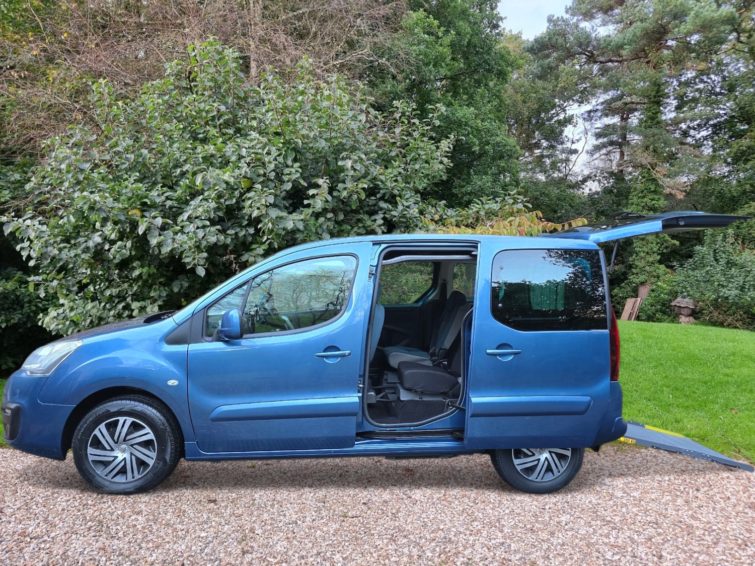 Used Citroen Berlingo Multispace 2017 for sale - 76694927: Photo 4