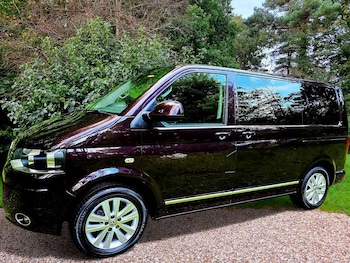 Used Volkswagen Caravelle 2015 for sale - 75042593: Photo