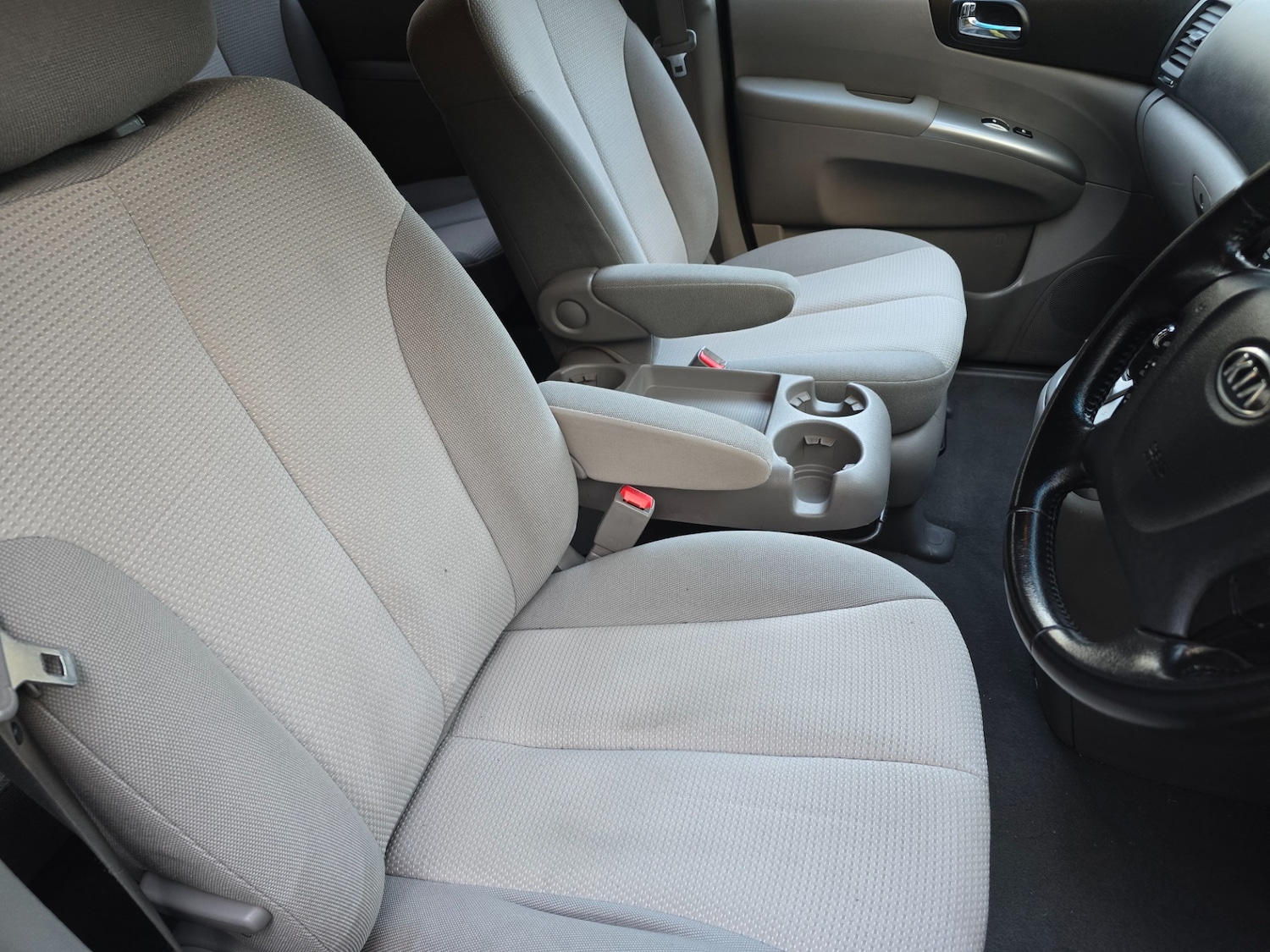 Used Kia Sedona 2009 for sale - 77735898: Photo 19