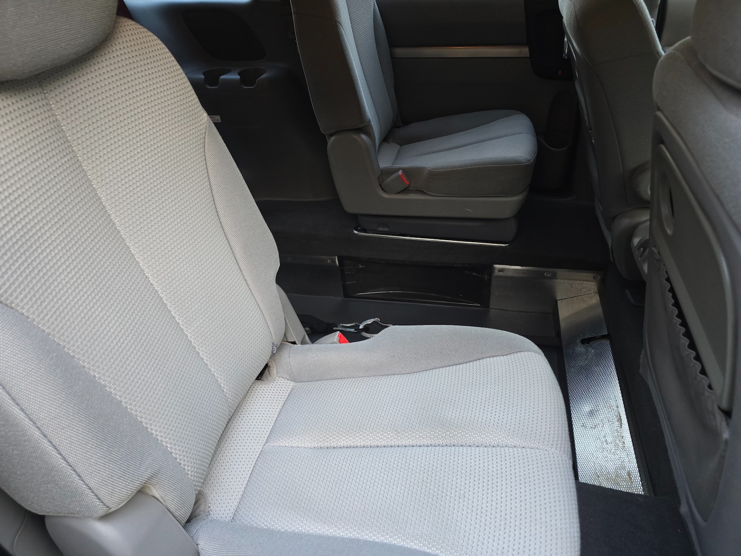 Used Kia Sedona 2009 for sale - 77735898: Photo 20