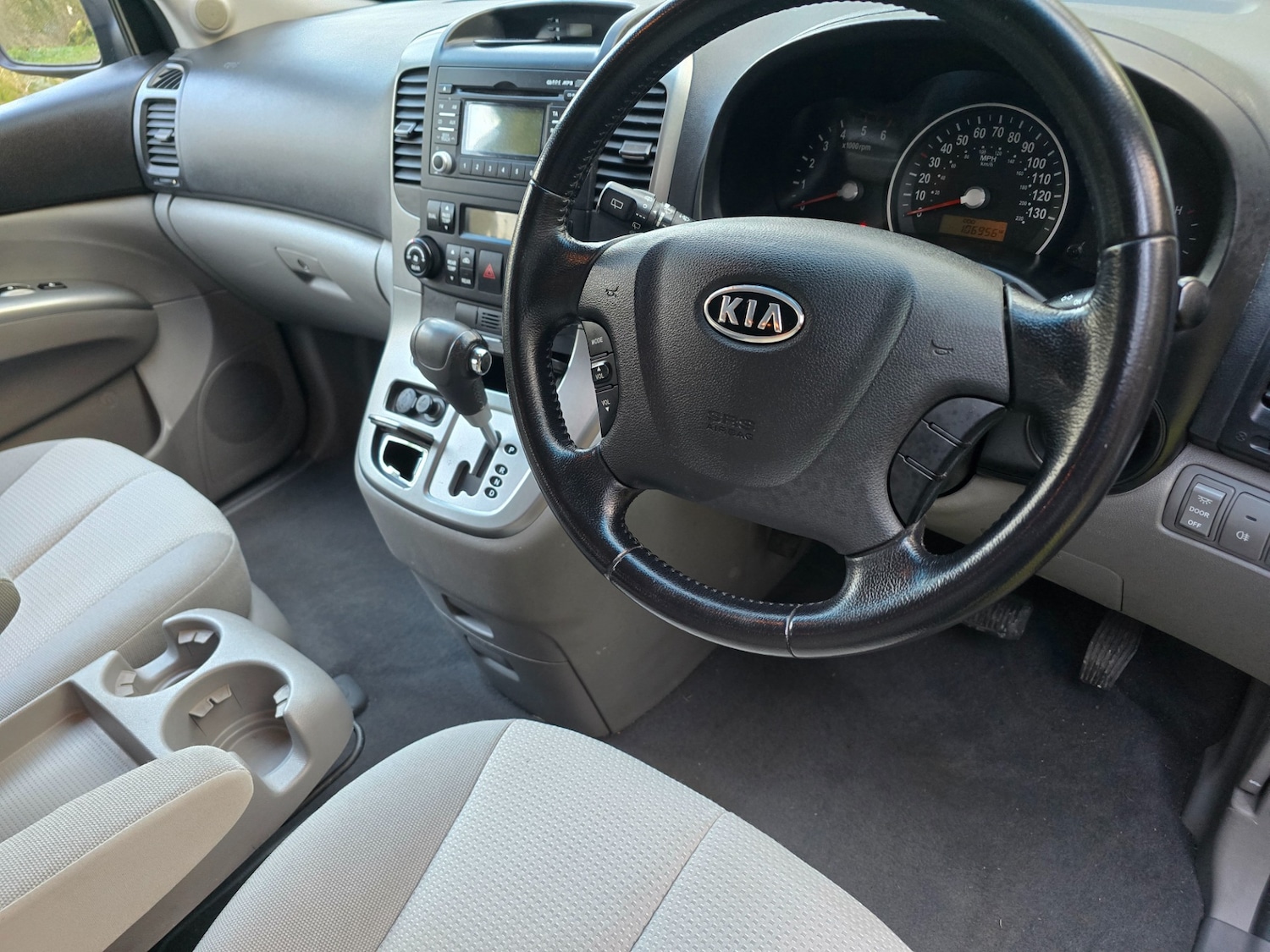 Used Kia Sedona 2009 for sale - 77735898: Photo 23