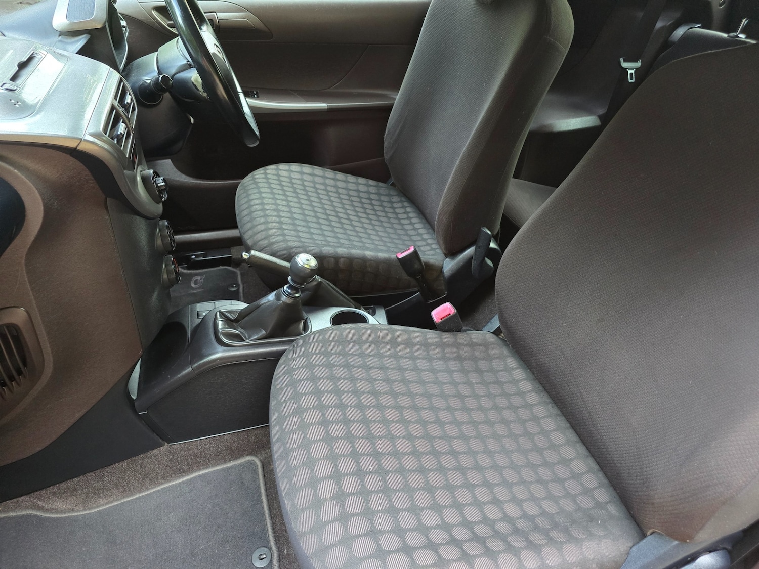 Used Toyota IQ 2009 for sale - 76180236: Photo 10