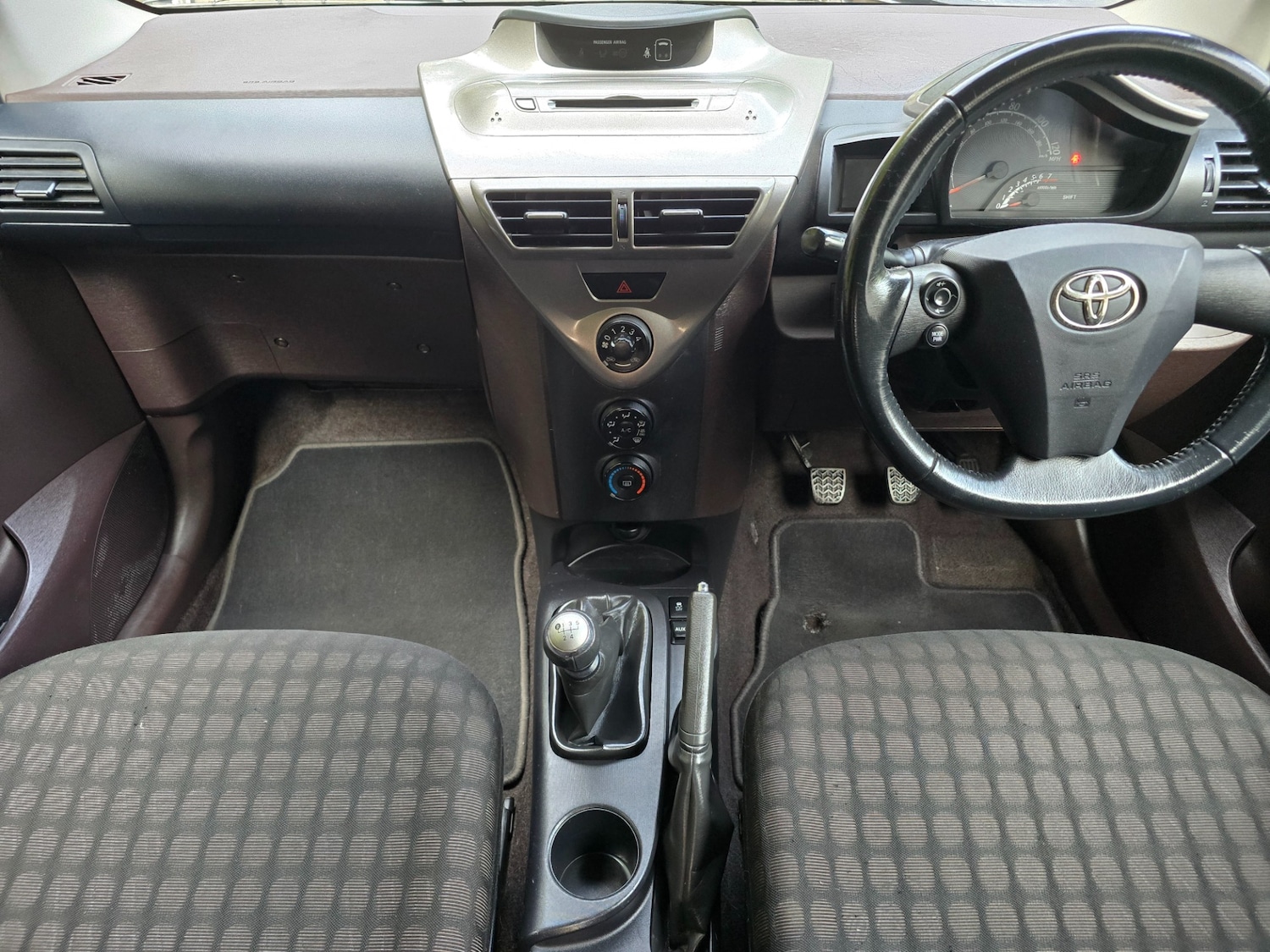 Used Toyota IQ 2009 for sale - 76180236: Photo 12