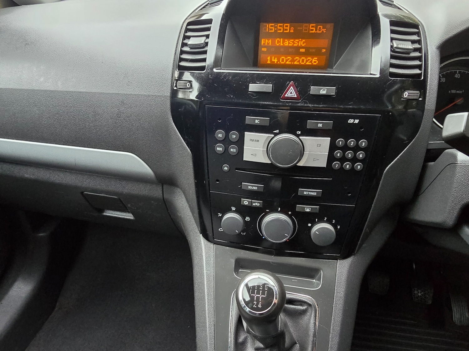 Used Vauxhall Zafira 2011 for sale - 77535715: Photo 21