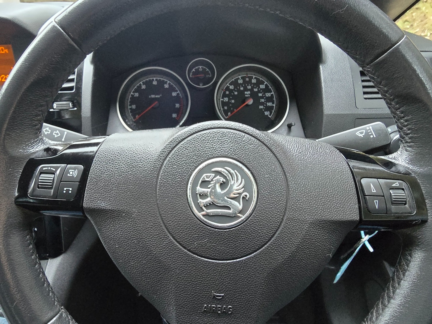 Used Vauxhall Zafira 2011 for sale - 77535715: Photo 22