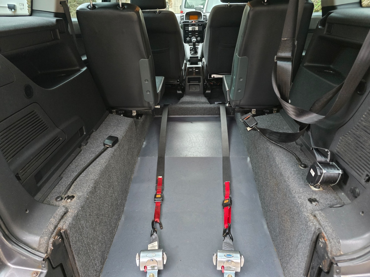 Used Vauxhall Zafira 2011 for sale - 77535715: Photo 4