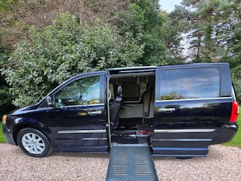 Used Chrysler Grand Voyager 2011 for sale - 75615691: Photo