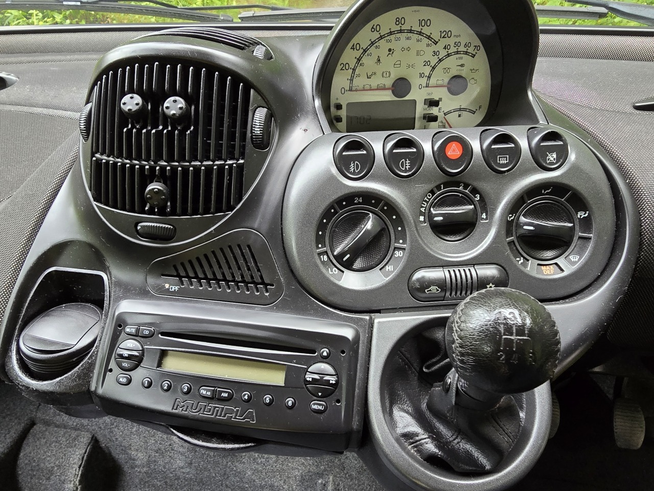 Vehicle 21