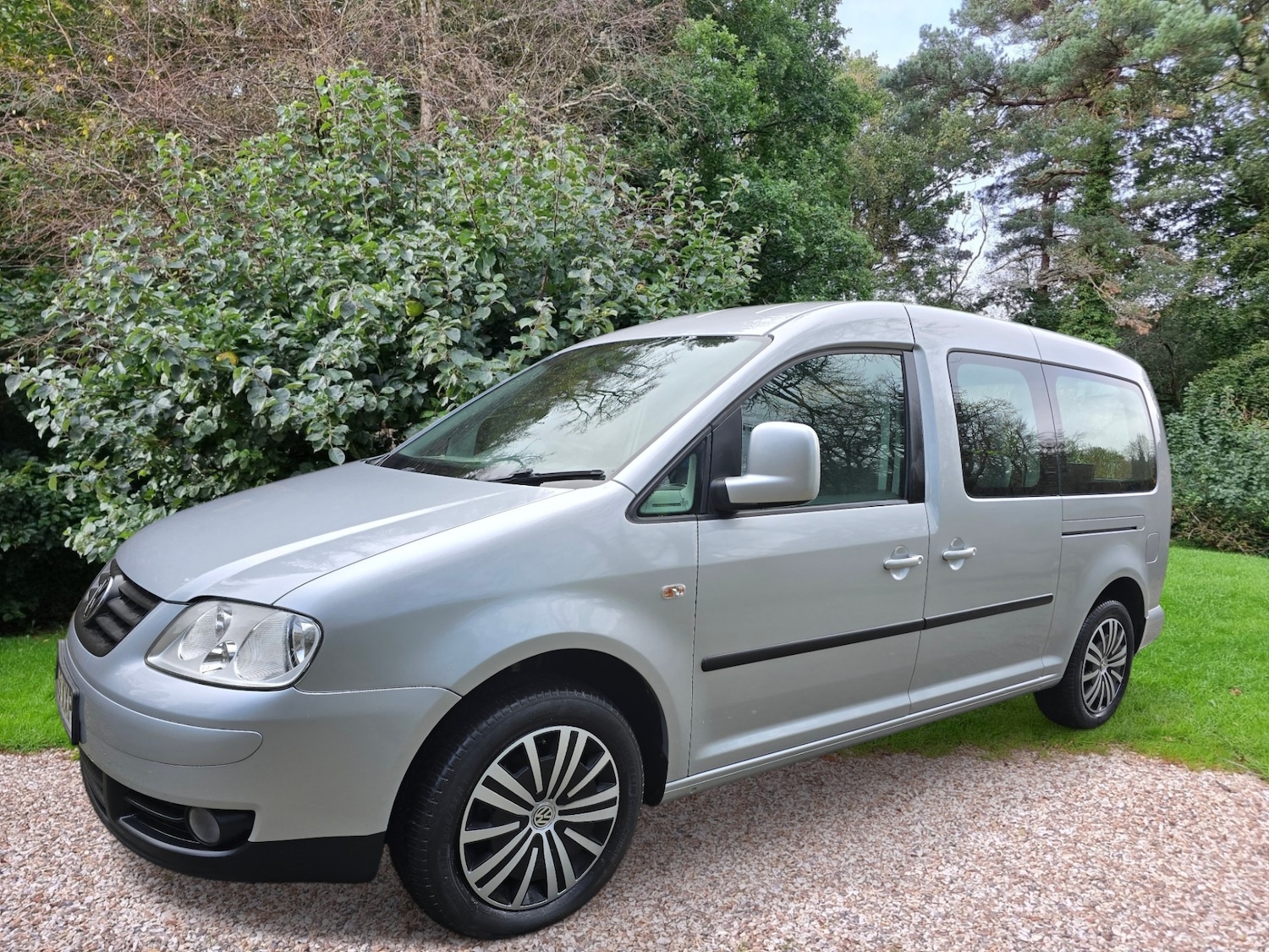 Used Volkswagen Caddy Maxi Life 2009 for sale - 77043295: Photo 12