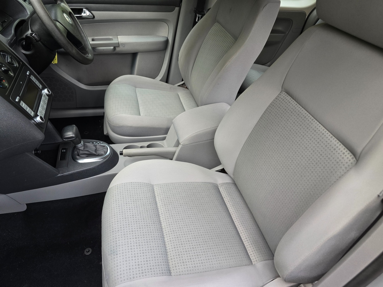 Used Volkswagen Caddy Maxi Life 2009 for sale - 77043295: Photo 18