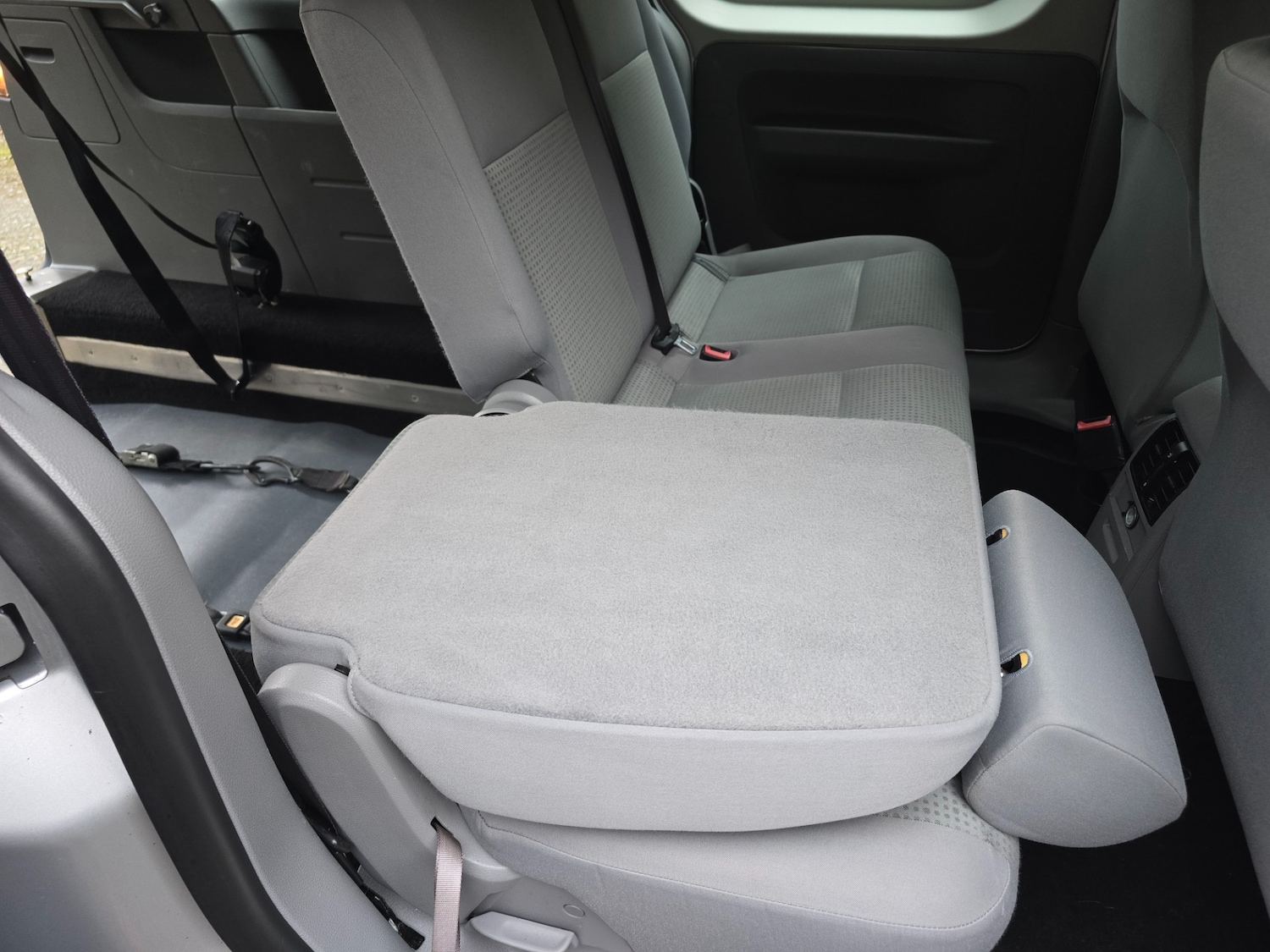 Used Volkswagen Caddy Maxi Life 2009 for sale - 77043295: Photo 23