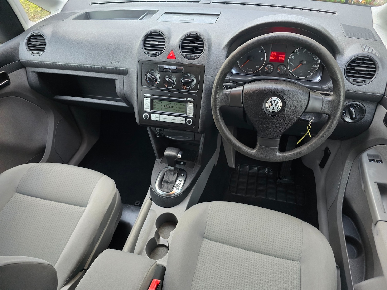 Used Volkswagen Caddy Maxi Life 2009 for sale - 77043295: Photo 27