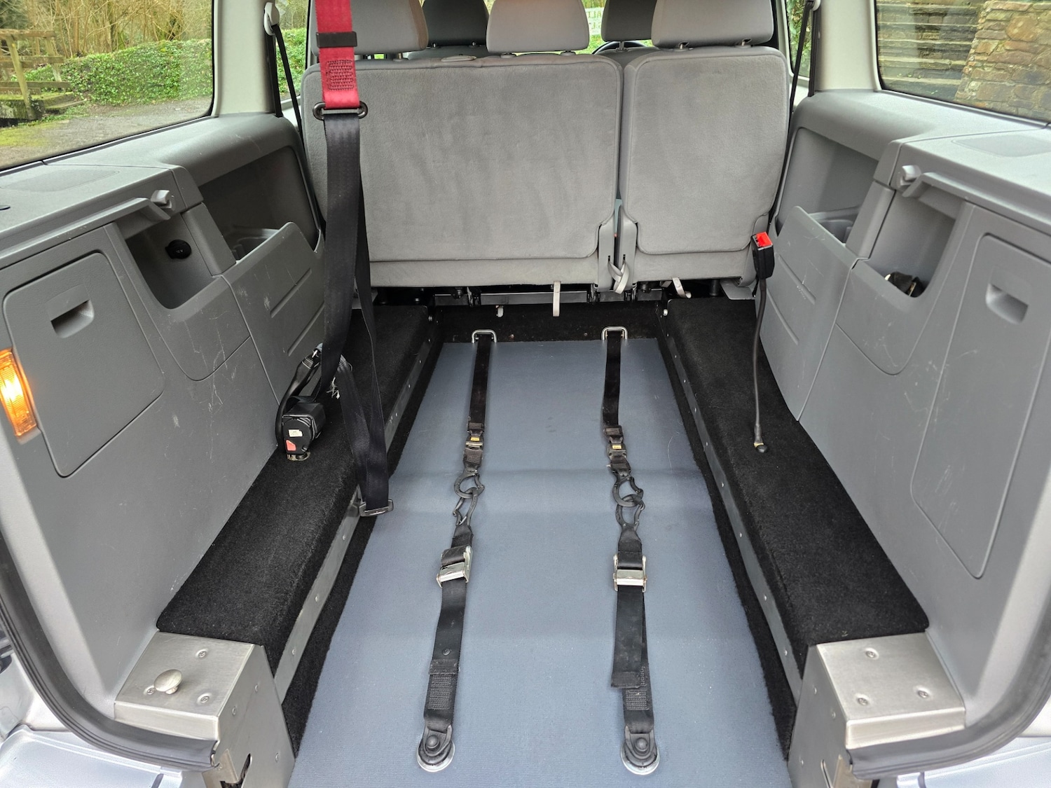 Used Volkswagen Caddy Maxi Life 2009 for sale - 77043295: Photo 3