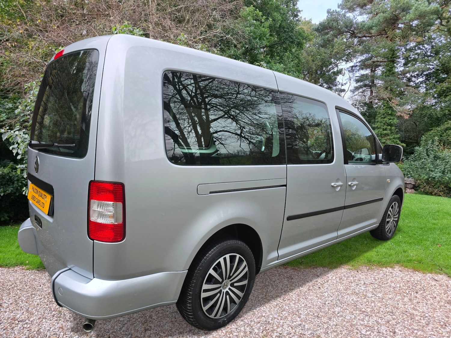 Used Volkswagen Caddy Maxi Life 2009 for sale - 77043295: Photo 9