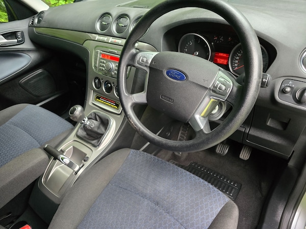 Used Ford Galaxy 2008 for sale - 76243129: Photo 25