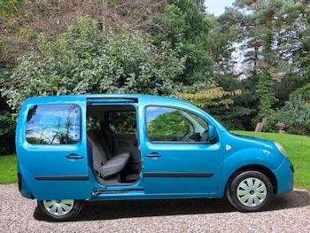 Used Renault Kangoo 2010 for sale - 79031858: Photo