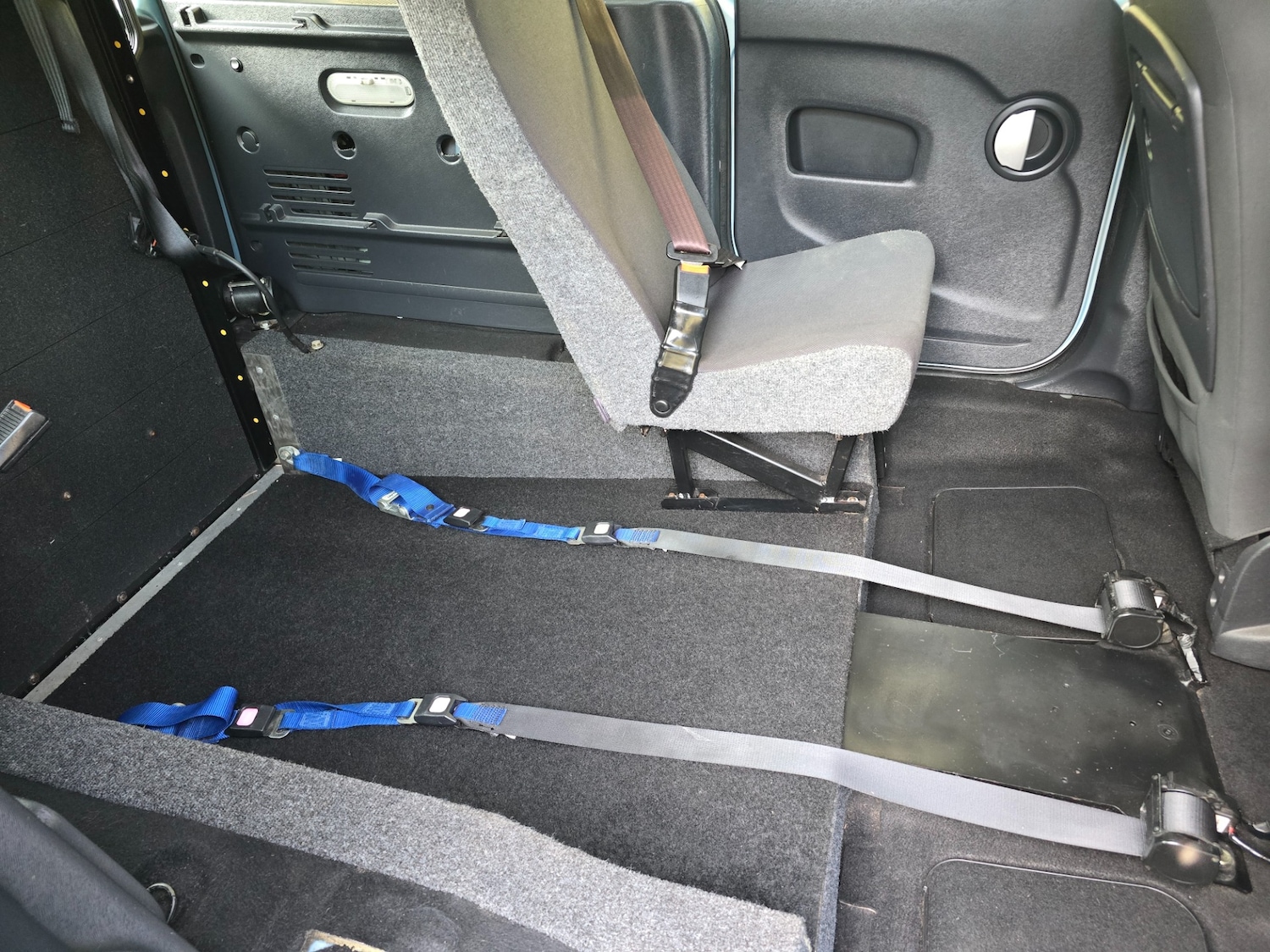 Used Renault Kangoo 2012 for sale - 76415041: Photo 4