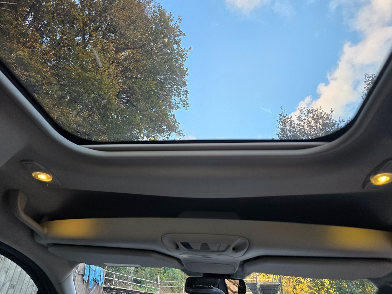 Used Ford Grand Tourneo Connect 2017 for sale - 76178589: Photo 26