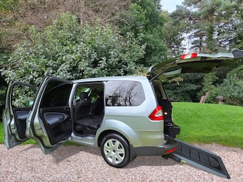 2008 (08) - 2.0 TDCi LX Wheelchair Accessible Vehicle + 5 Seater Plus Wheelchair 5-Door