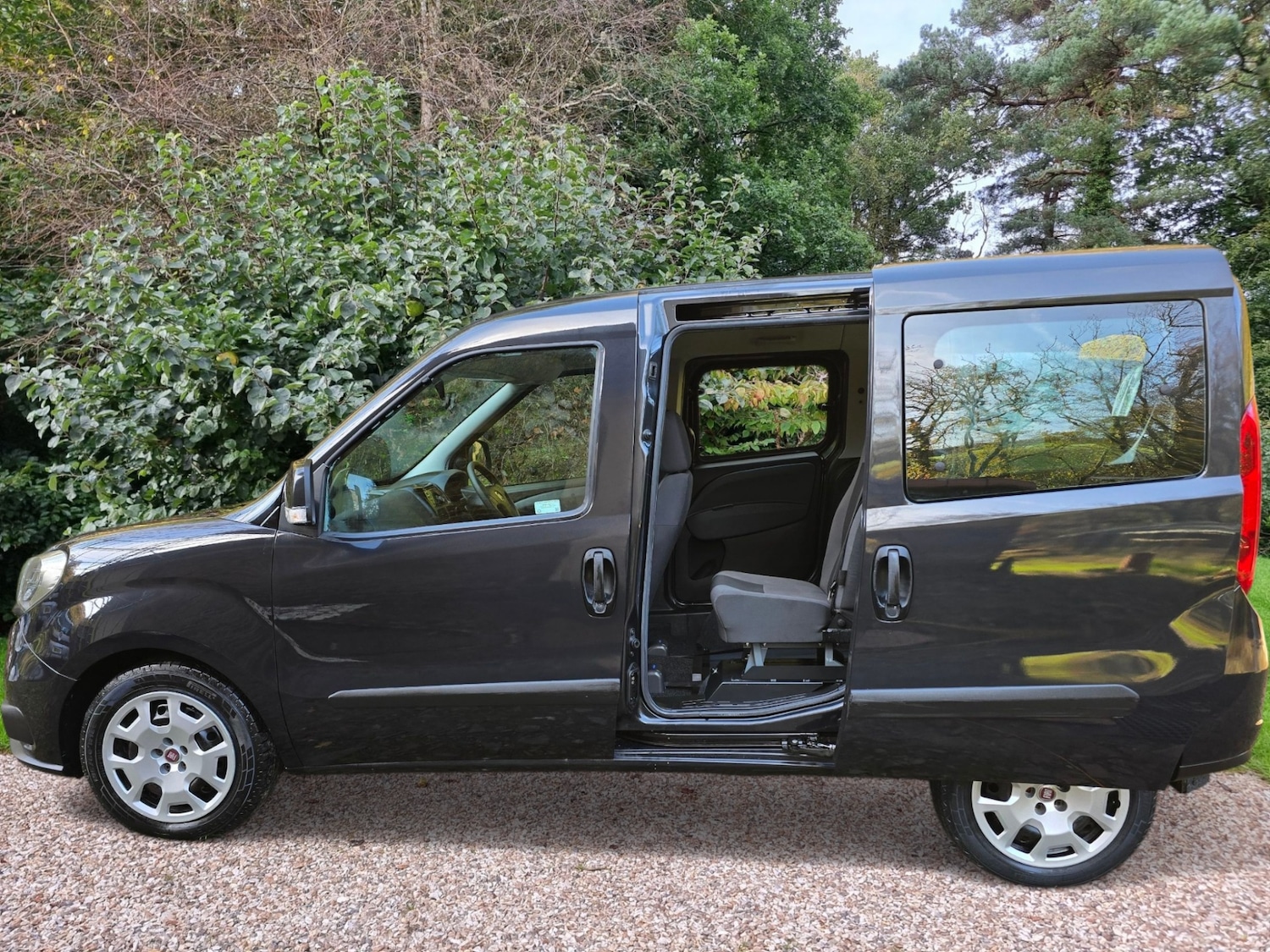 Used Fiat Doblo 2015 for sale - 76527267: Photo 13