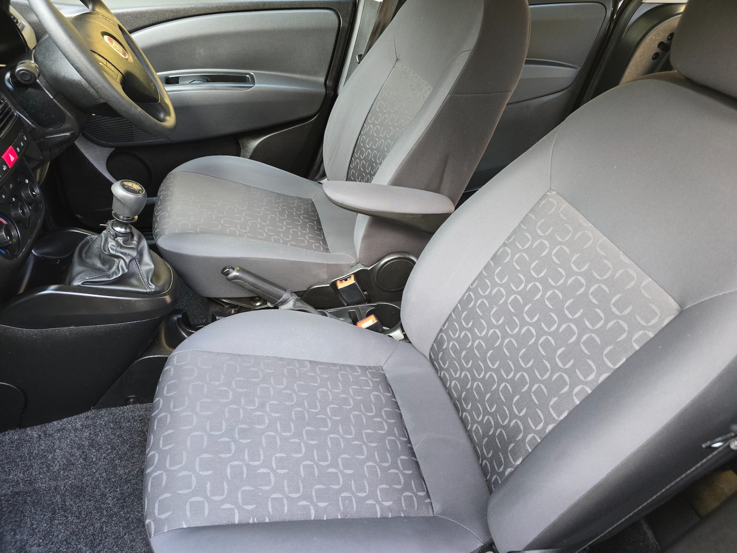 Used Fiat Doblo 2015 for sale - 76527267: Photo 23