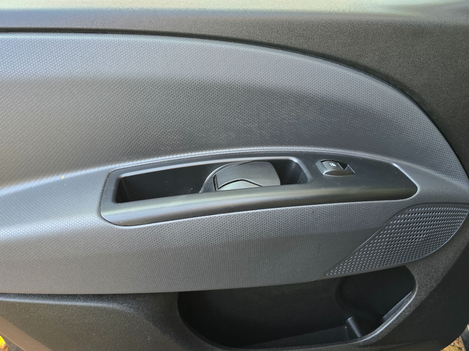 Used Fiat Doblo 2015 for sale - 76527267: Photo 29