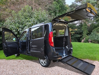 Used Fiat Doblo 2015 for sale - 76527267: Photo