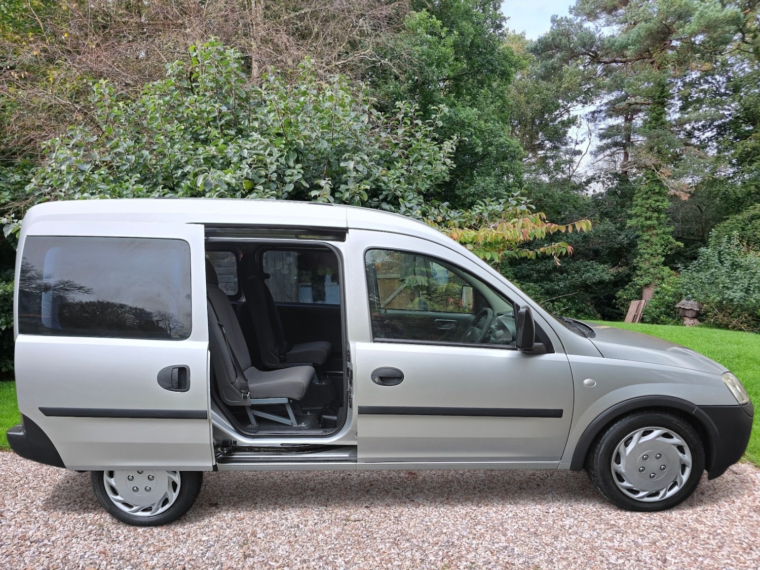 Used Vauxhall Combo 2009 for sale - 77043179: Photo 12