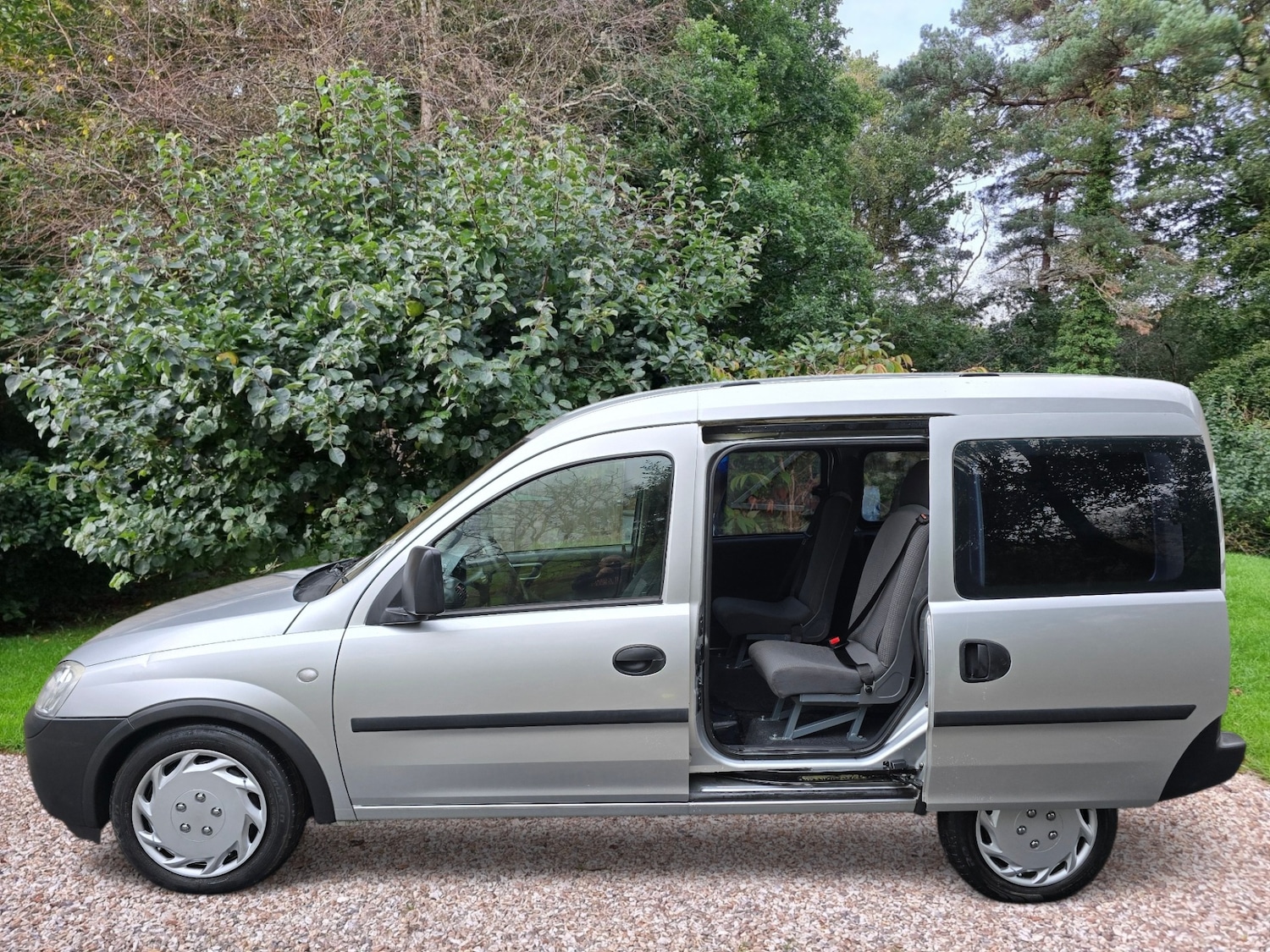 Used Vauxhall Combo 2009 for sale - 77043179: Photo 16