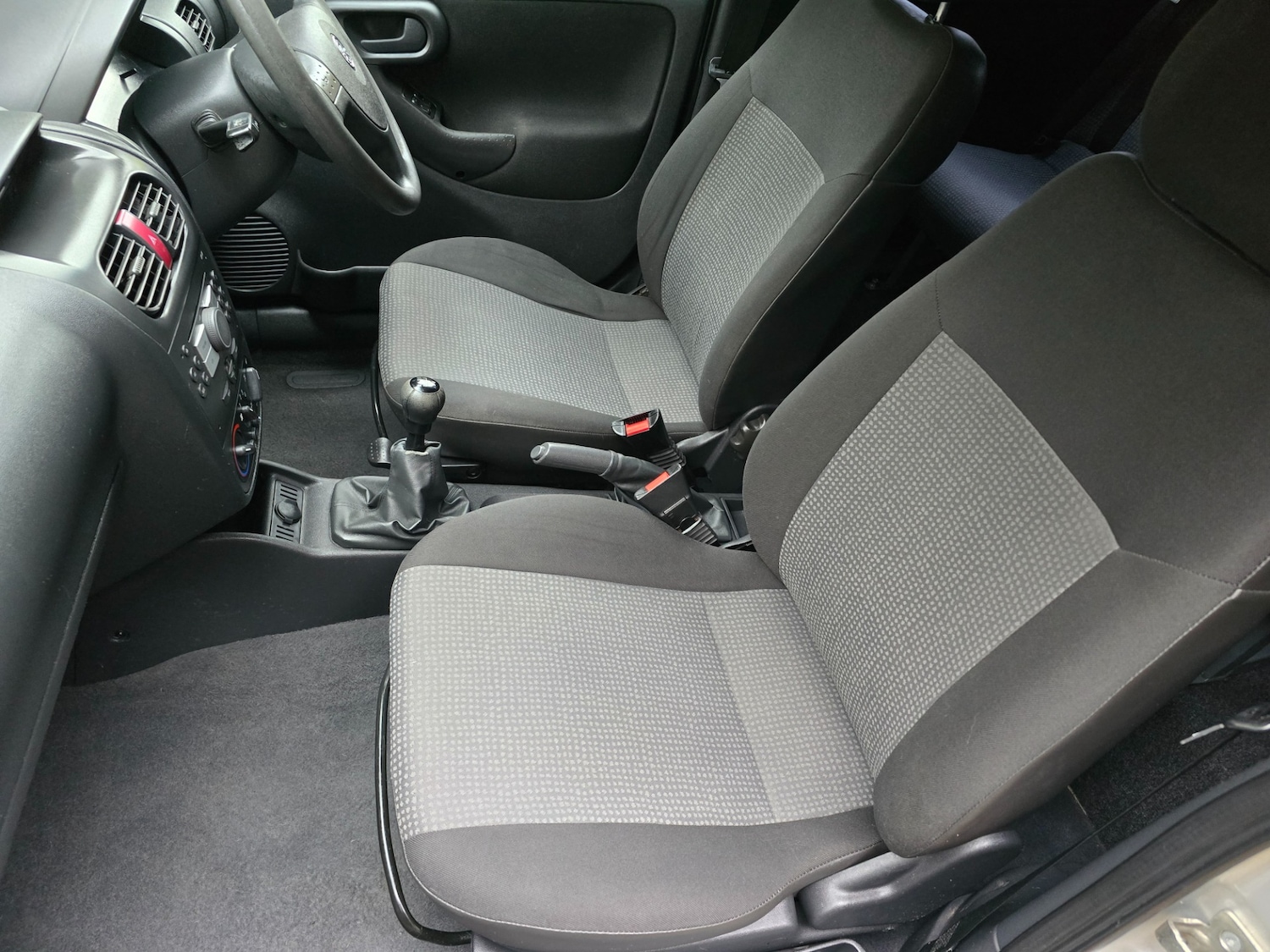 Used Vauxhall Combo 2009 for sale - 77043179: Photo 20