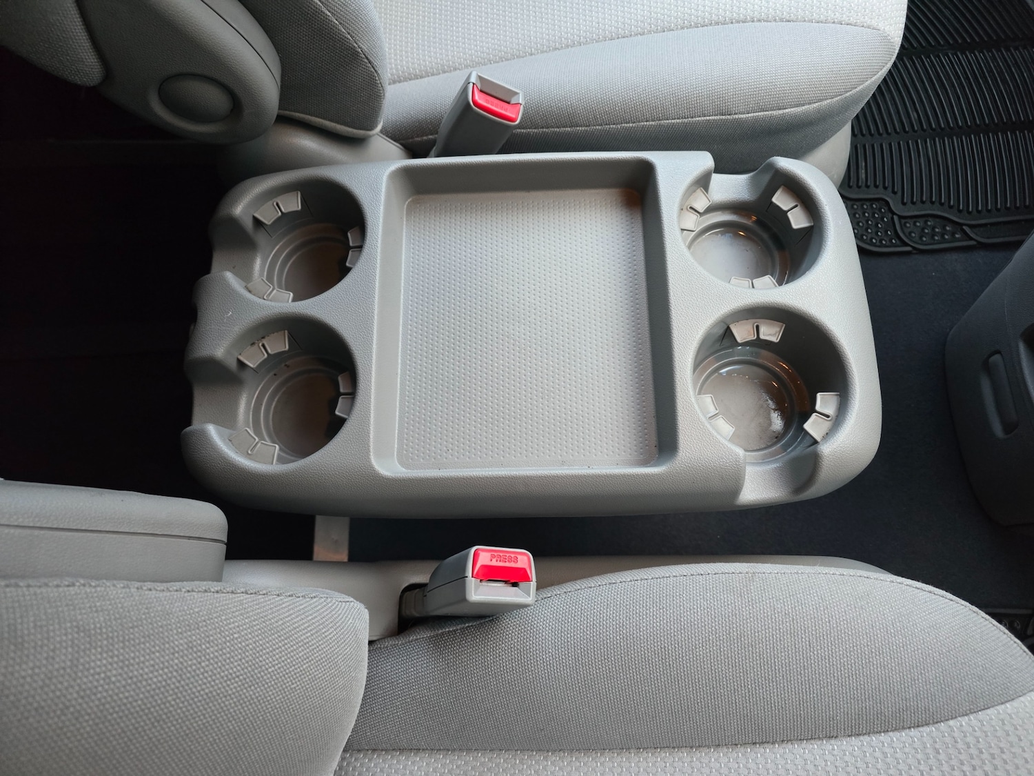 Used Kia Sedona 2010 for sale - 76300684: Photo 23