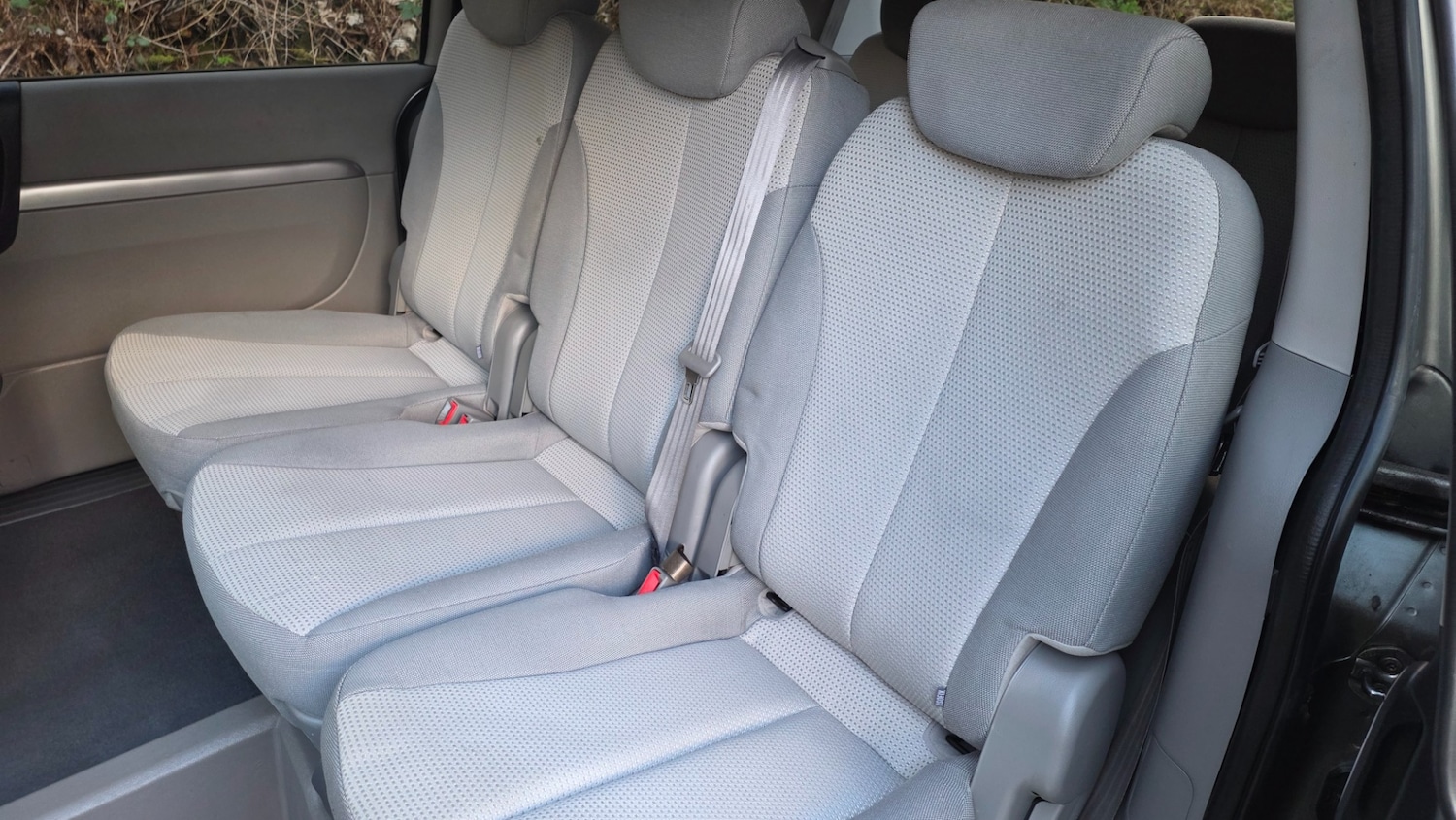 Used Kia Sedona 2011 for sale - 78062085: Photo 20