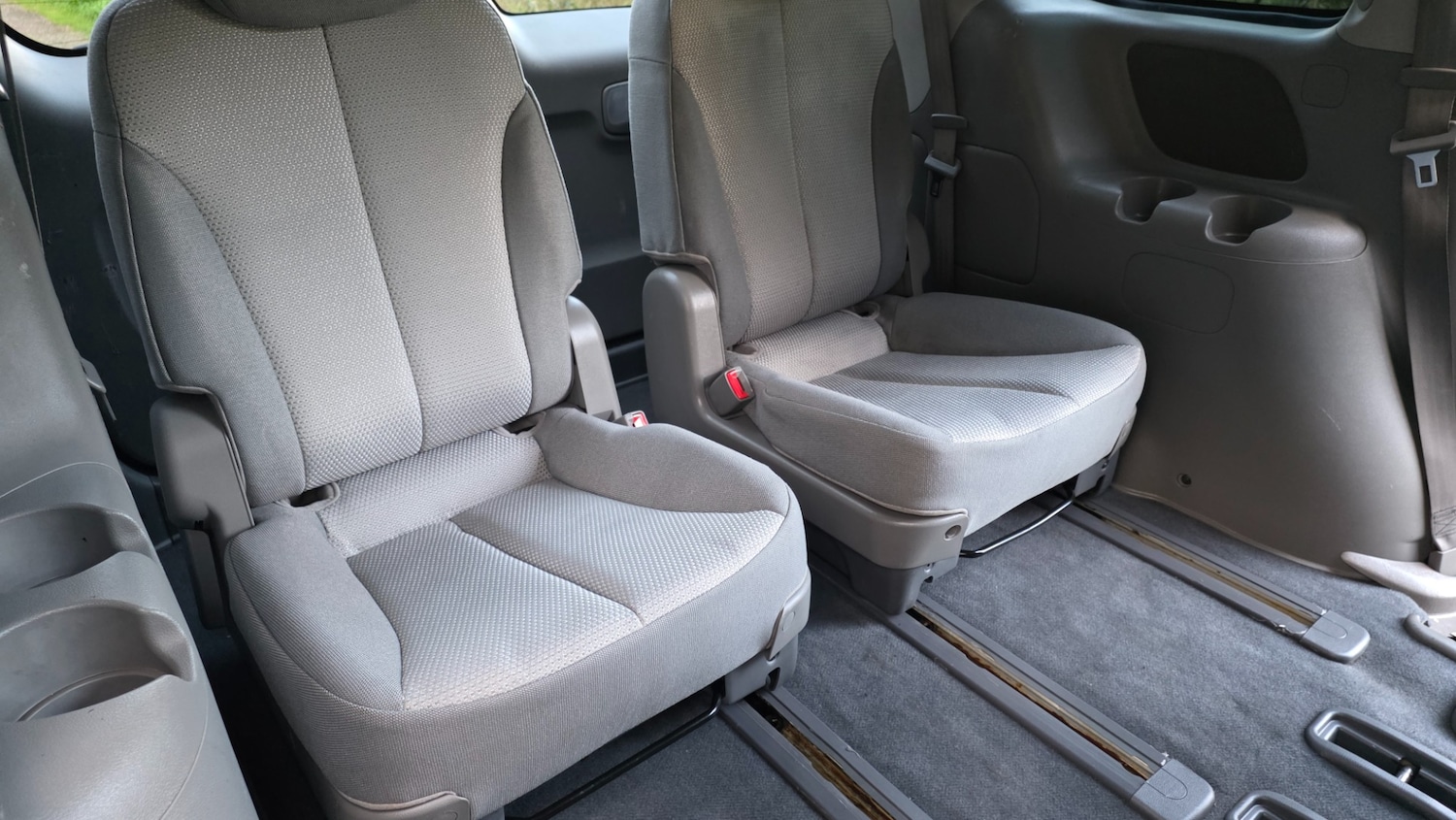 Used Kia Sedona 2011 for sale - 78062085: Photo 21