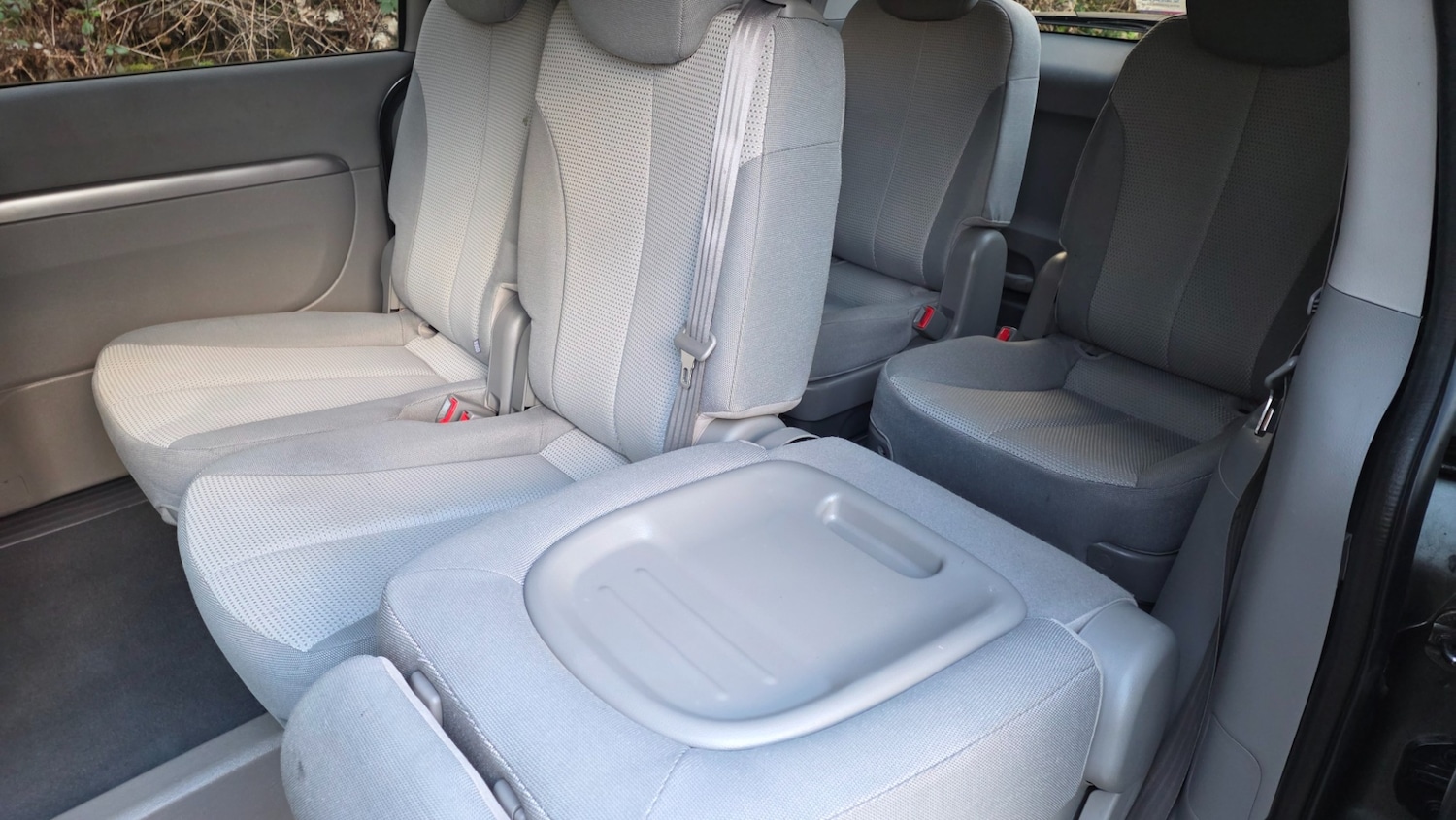 Used Kia Sedona 2011 for sale - 78062085: Photo 26