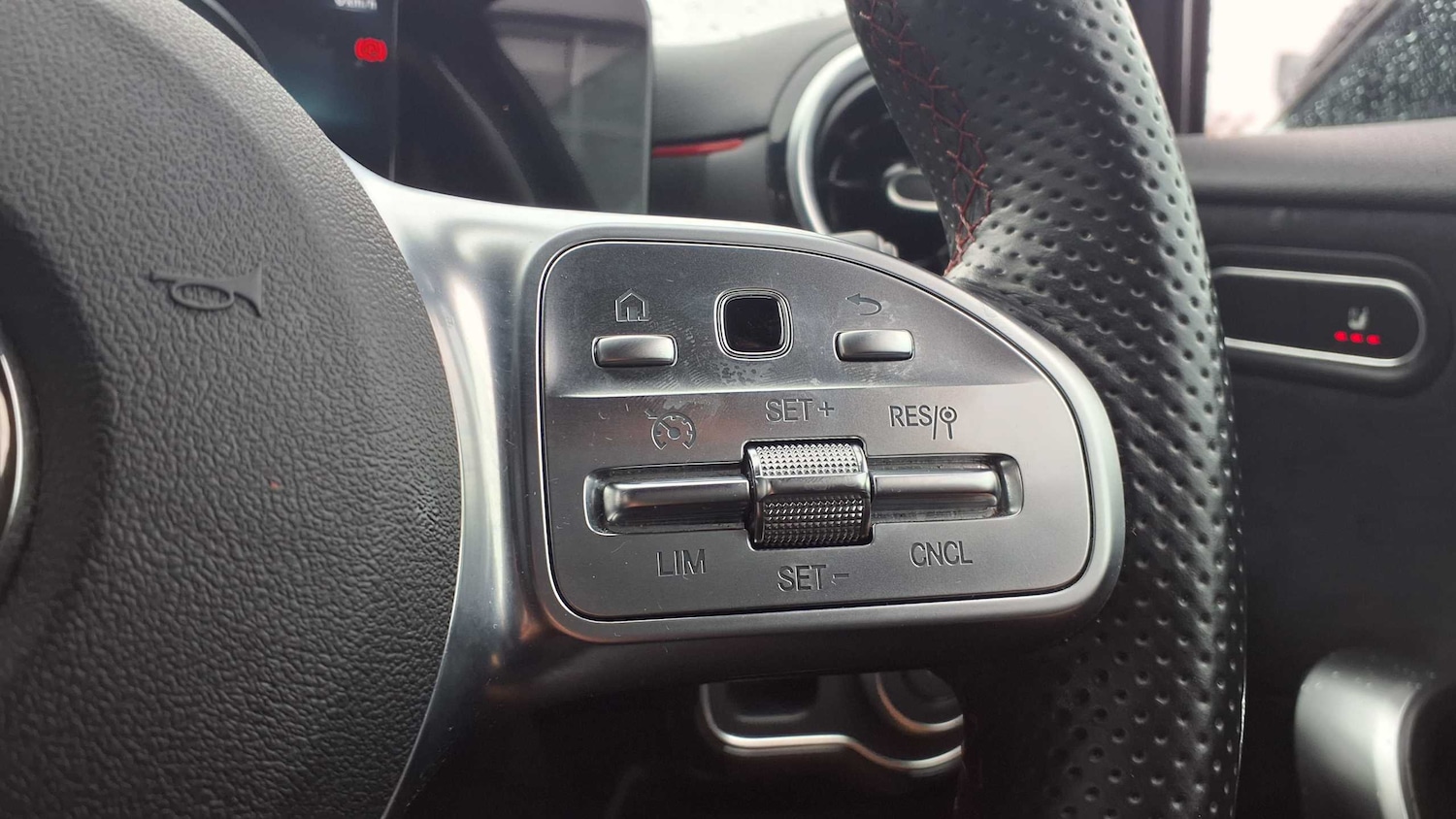 Used Mercedes-Benz A-Class 2020 for sale - 76540752: Photo 17