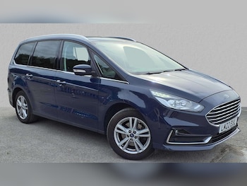 2022 - 2.5 FHEV 190 Titanium 5dr CVT