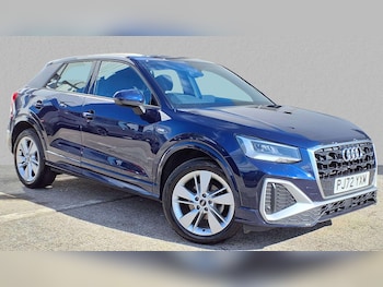 Audi - Q2
