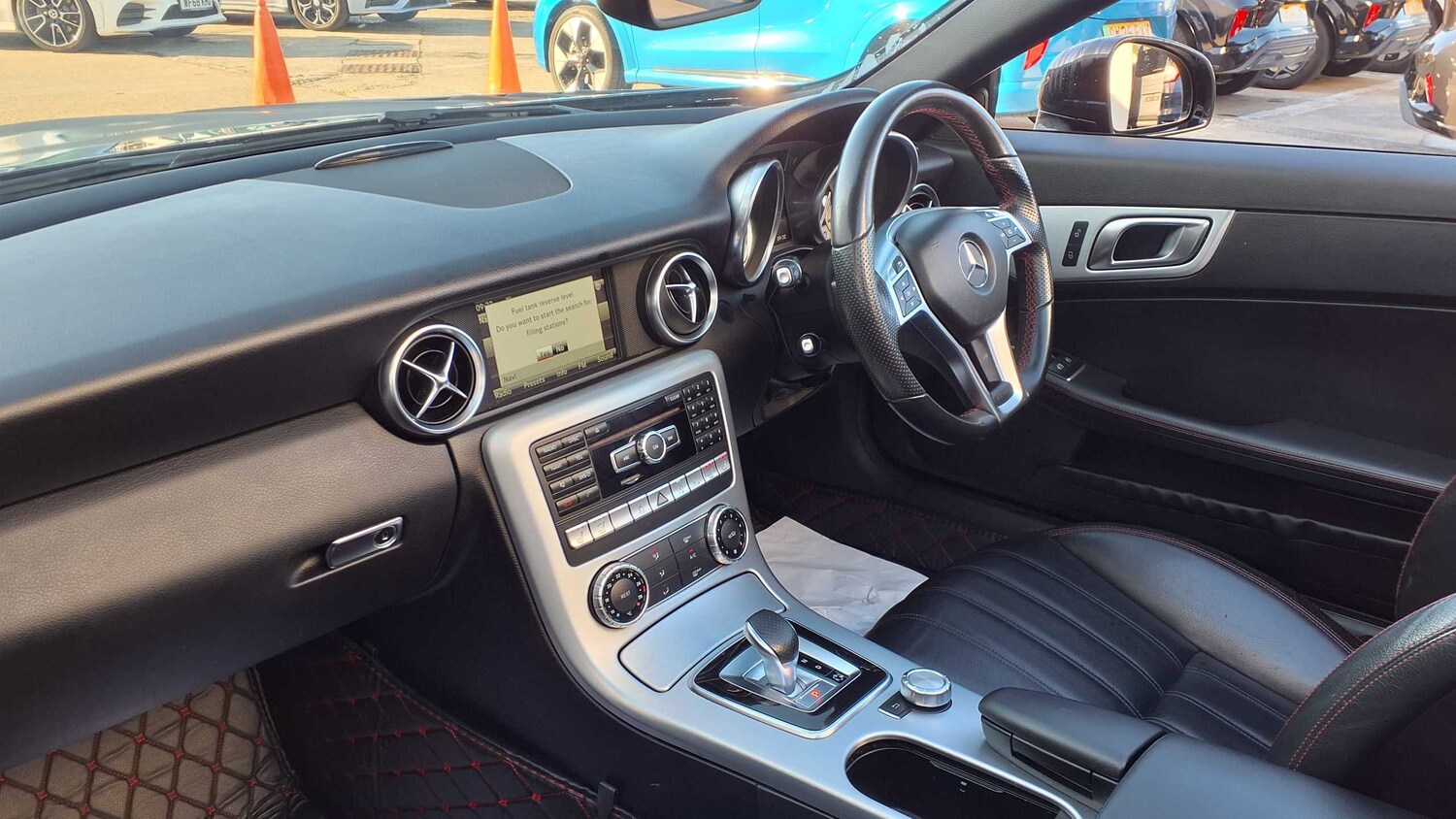 Used Mercedes-Benz SLK 2015 for sale - 76022405: Photo 13
