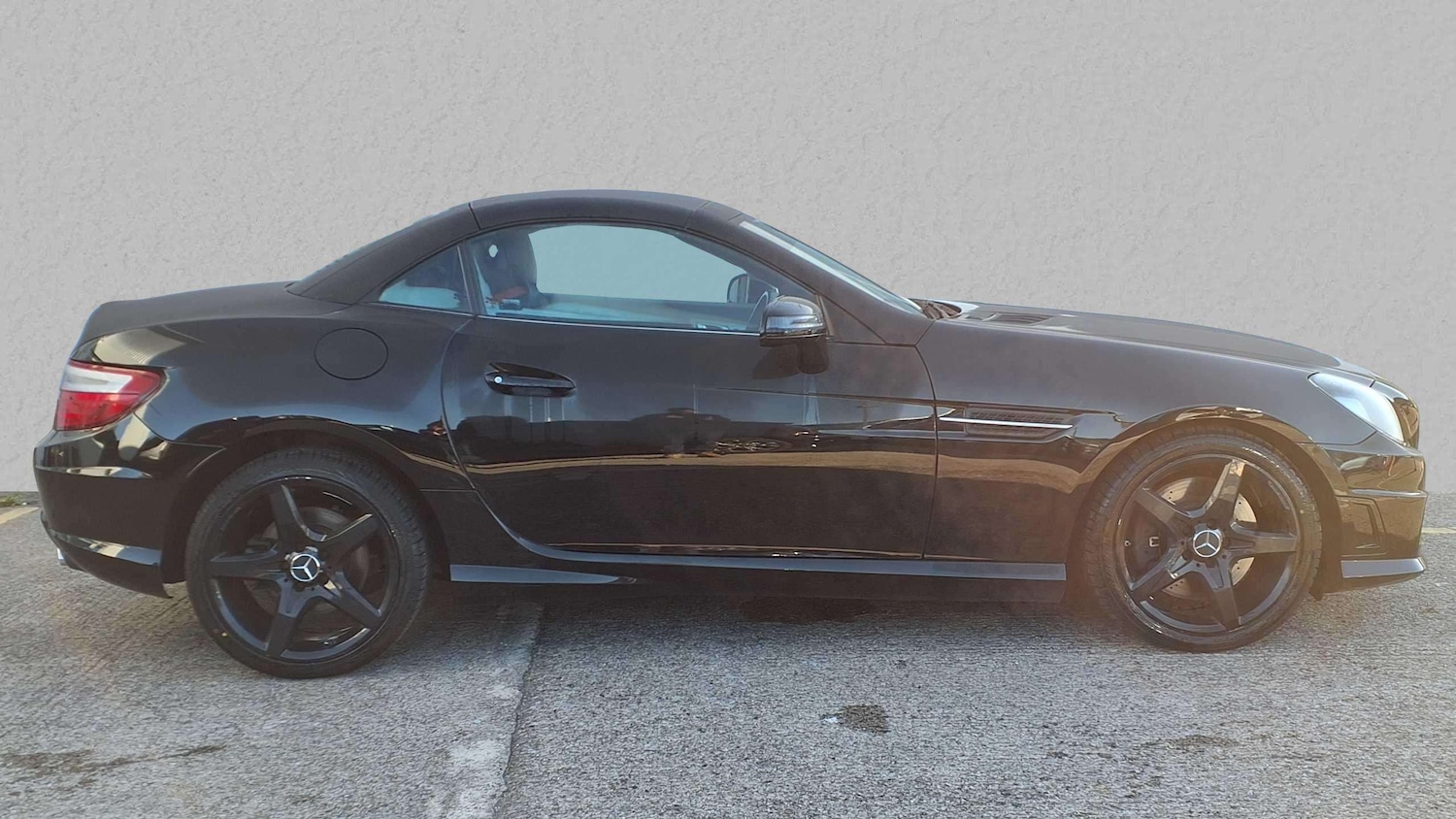 Used Mercedes-Benz SLK 2015 for sale - 76022405: Photo 3